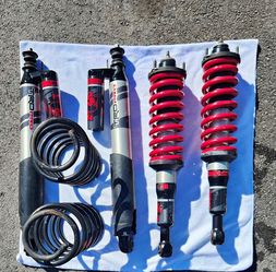 4RUNNER TRD PRO front and rear FOX Shocks
