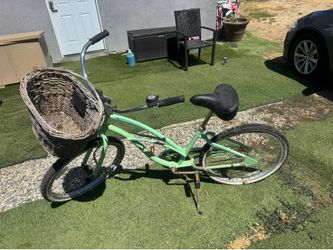 Electra Cruiser Bike with Basket
