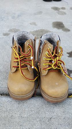 Tan boots child size 6
