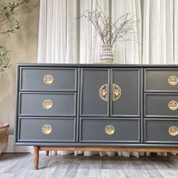 !!SOLD!! Restored Vintage Dresser /Credenza