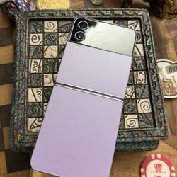 Samsung Galaxy Z Flip 3 256Gb Unlocked