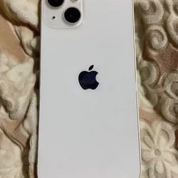 iPhone 13, 128GB white, all network compatible. All phone functions are in normal use, with face unlocking