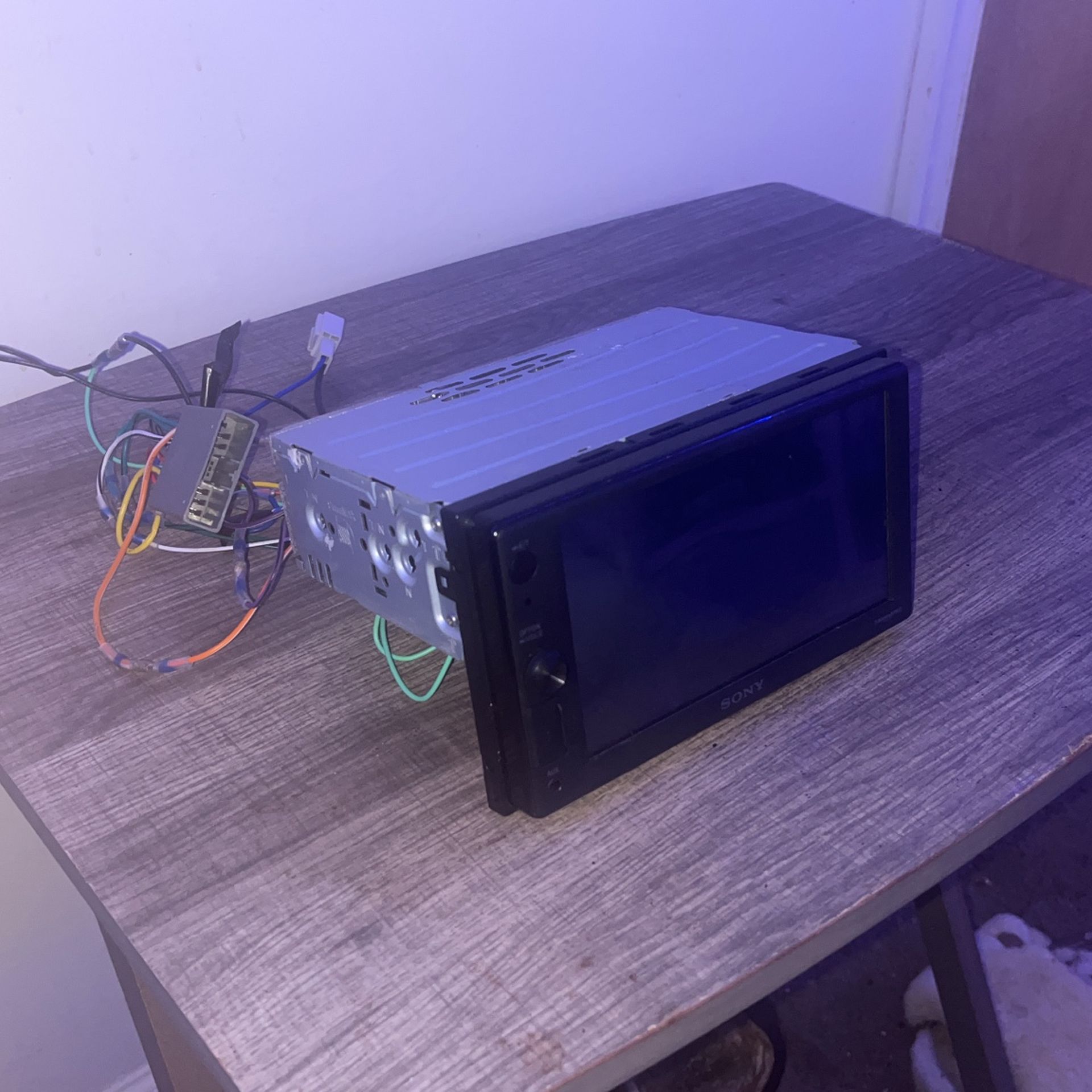 Sony Apple Play Radio