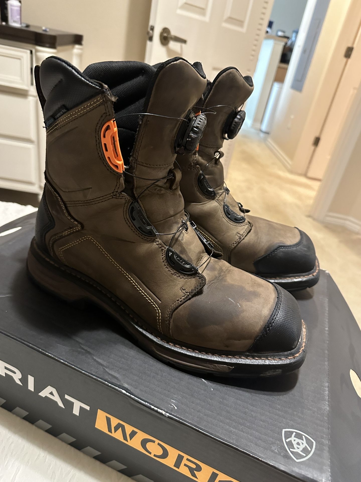 ARIAT WORK BOOTS