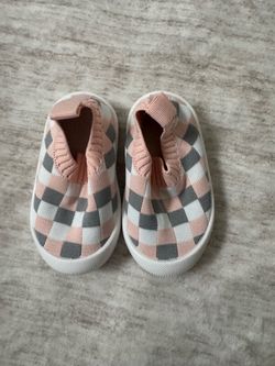 Shoe