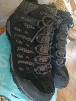 Merrell Black Hiking Shoes size 14