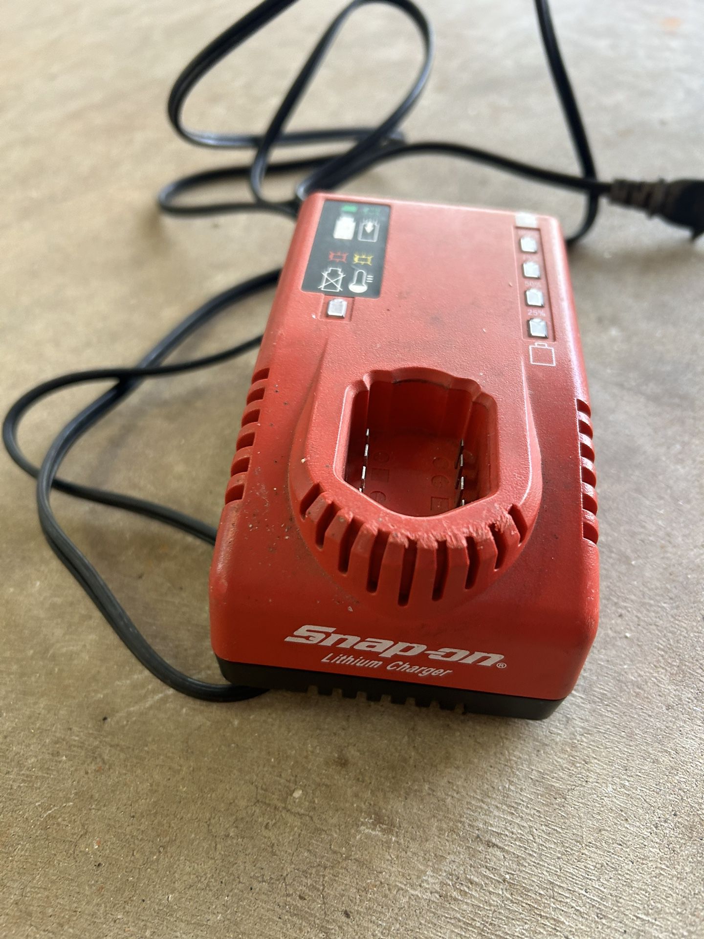 Snap On Battery Charger 