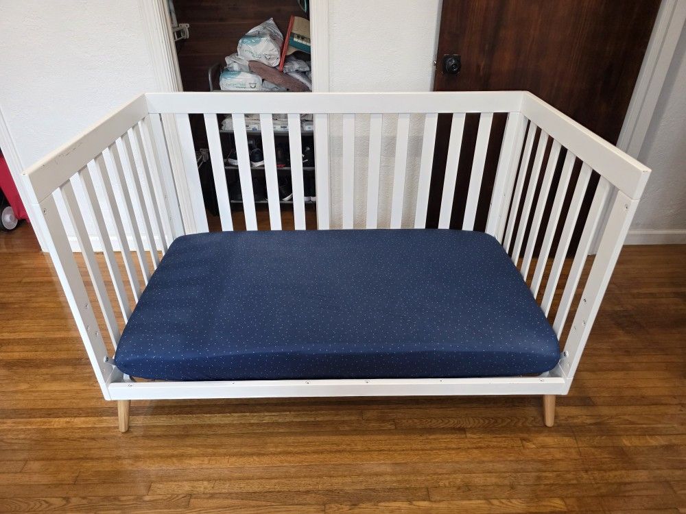 Toddler Bed Never Slept On