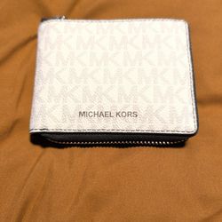 Micheal Kors New Wallet