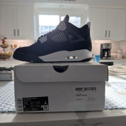 AJ AIR JORDAN 4 “WHITE THUNDER” 