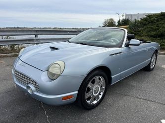 2004 Ford Thunderbird