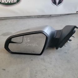 16/17 Hyundai Sonata Left Mirror $100