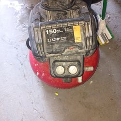 Red air compressor
