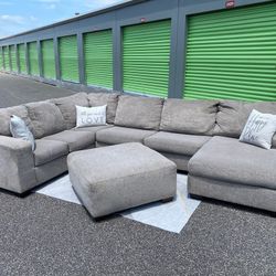 FREE DELIVERY - Comfortable Big Double Sectional Light Gray Couch - Look My Profile For More Options
