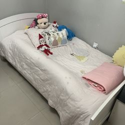 Bed Frame & Mattress 