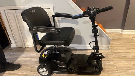 Mobility Pride GO Go Scooter