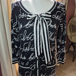 7th Avenue Design Studio New York & Company Sweater - Size M