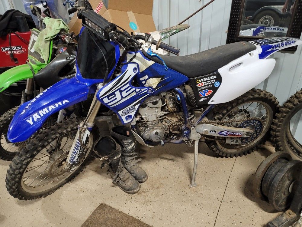 Yamaha yz426 dirtbike