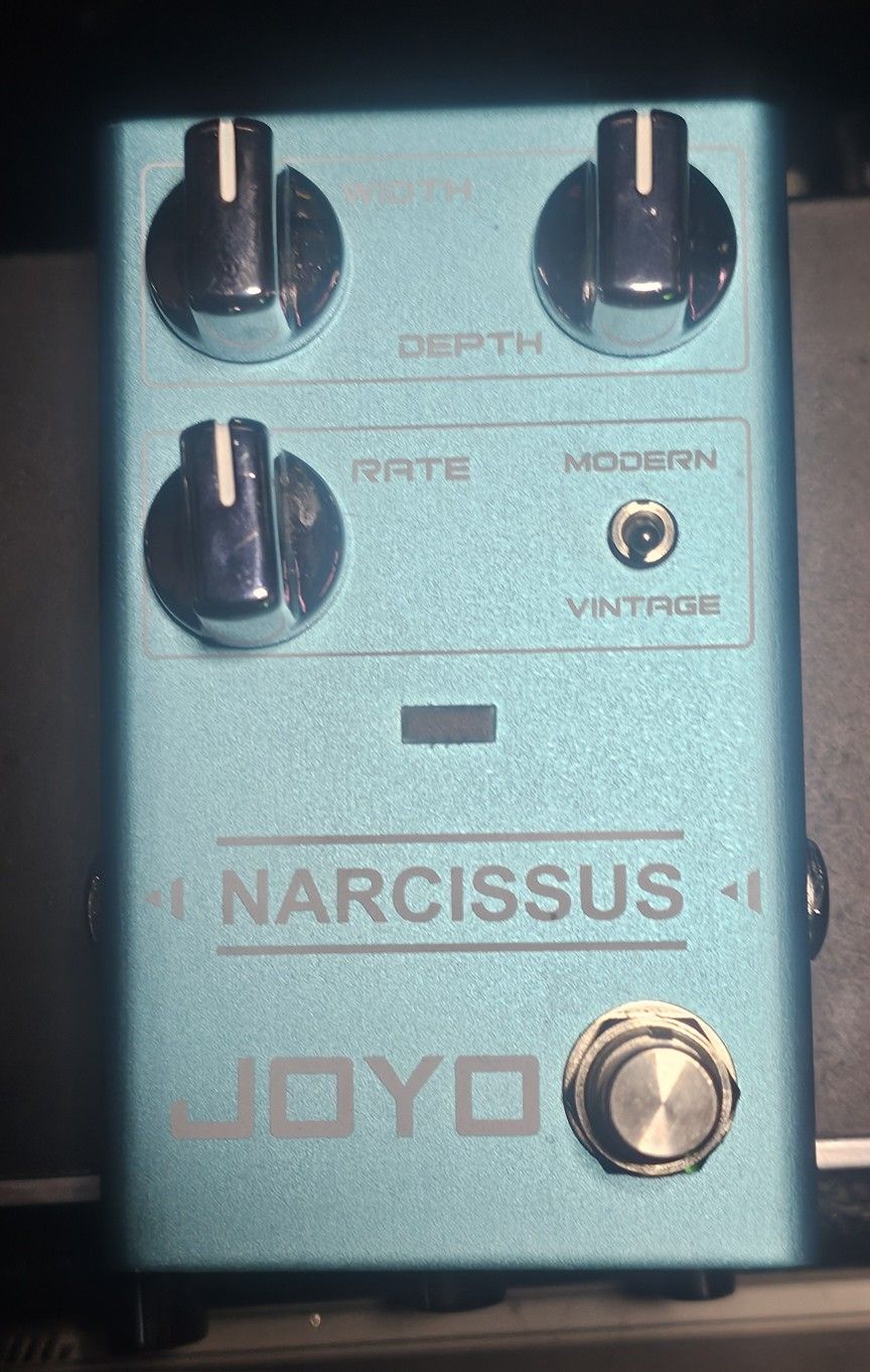 JOYO NARCISSUS CHORUS PEDAL!