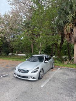 Infiniti G37