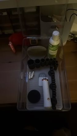 Brush cleaner
