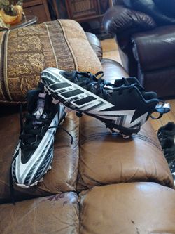 Size 7 Adidas Freak Spark MD 23 Football Cleats