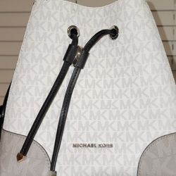 Michael Kors Small Shoulder/cross Body 