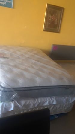 NEW QUEEN FIRM EUROPILLOW TOP MATTRESS