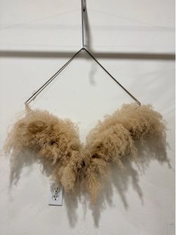 Pampas grass wall decor