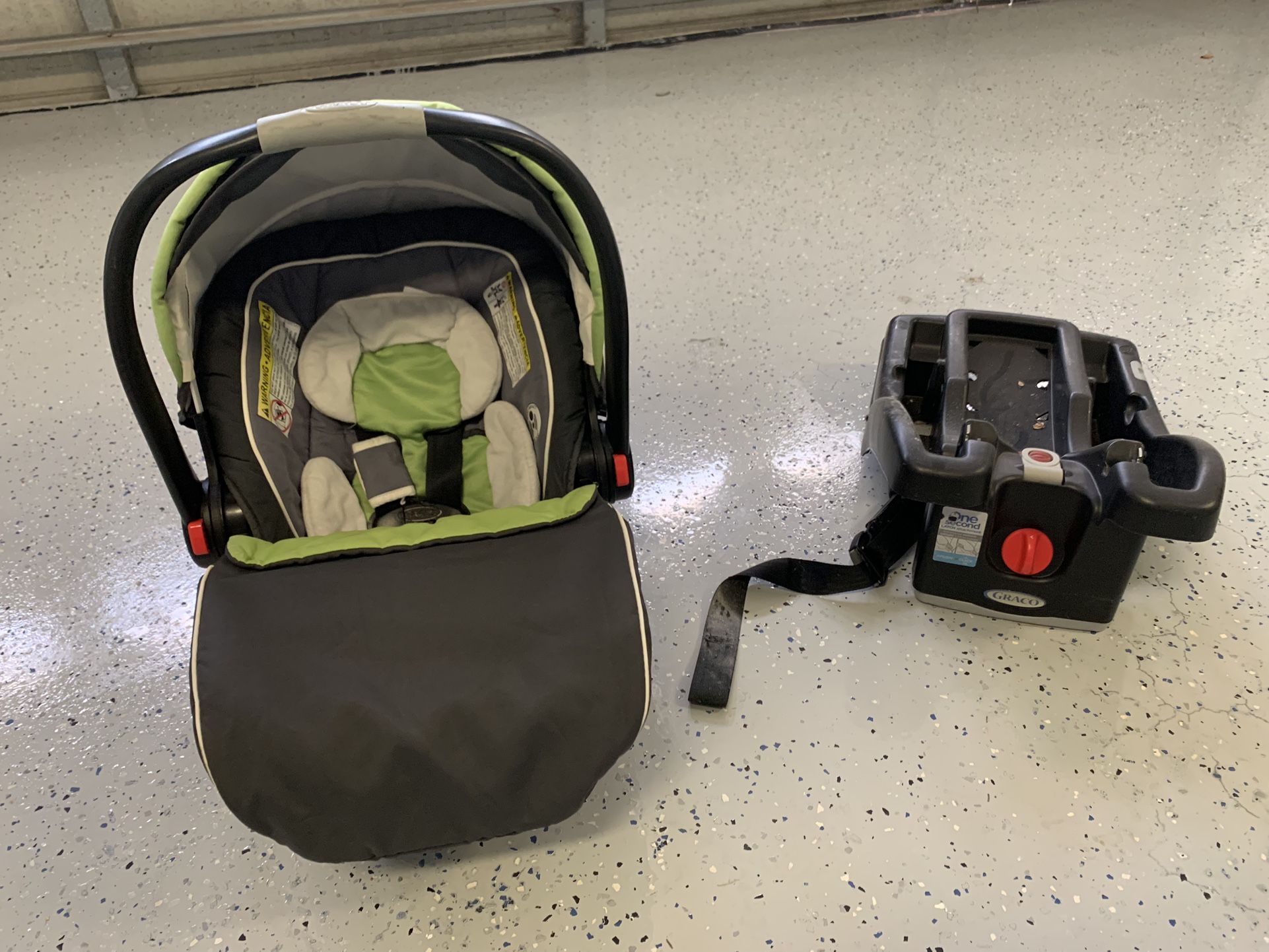 Graco Car Seat With Base