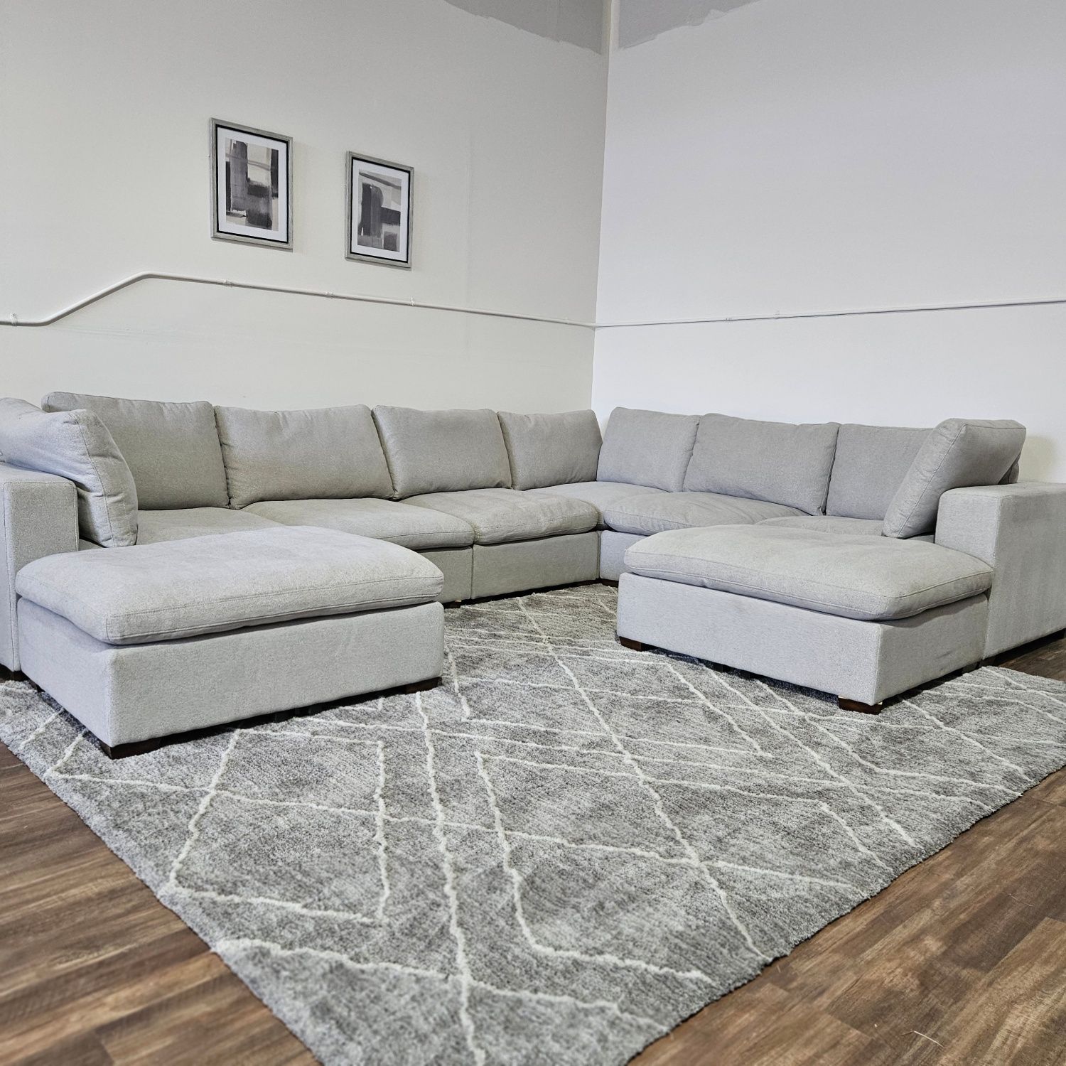 Modular Sectional Couch 8 piece - Delivery Available