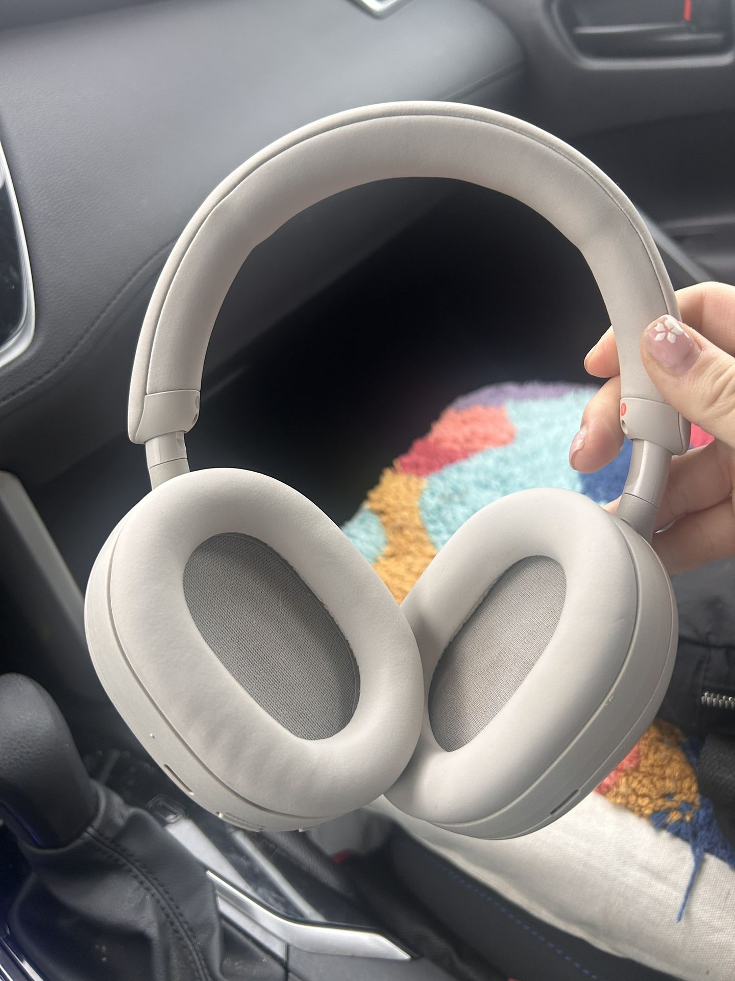 Sony WH- 1000XM5 Bluetooth Wireless Noise-Canceling Headphones - Silver