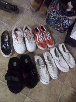 SHOES 4 SALE.....READ DESCRIPTION !!?