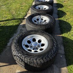 6x139.7 Eagle Alloy Wheels and Tires