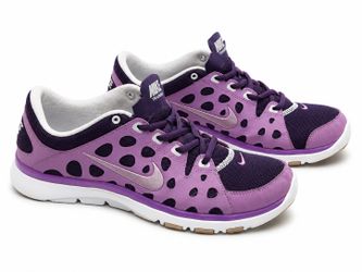 Nike Training Athletic Shoes – Women’s Size 10 – Purple – Pre-Owned