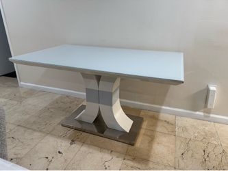 Dinning table white and silver glass top
