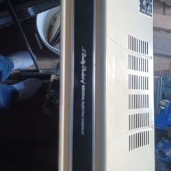 Range Hood Good Condition  30"