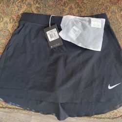 Brand New Ladies, Nike Golf Skirt