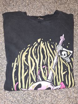 cool skull graphic tee