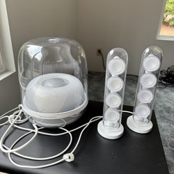 Harman Kardon SoundSticks 4 Bluetooth Sound System