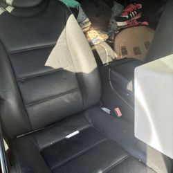 Porsche Cayenne Seats