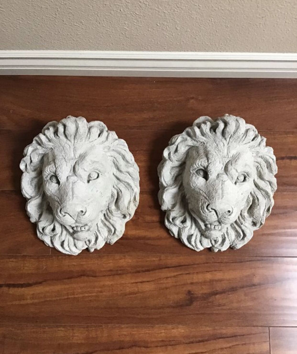 Lion head Resin art Sculpture