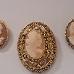 Vintage Trio  Of Cameo Brooches/2 Pendants