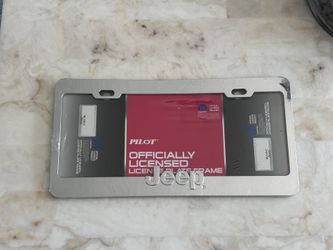 Pilot offically licensed plate chrome Jeep frame