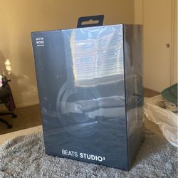 NEW SEALED Beats Studio 3  