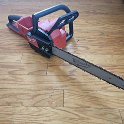 Milwaukee Chainsaw