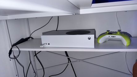 Xbox Series S Console with 2 Controllers, headset and Game drive