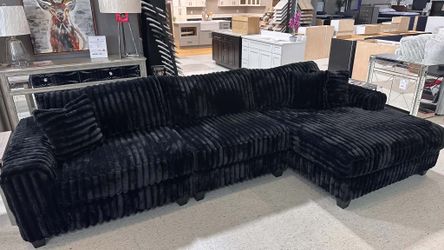 Olivia 🎉 brand new/ modern/luxury 🌼 Living Room 3 piece sectional with chaise Couch set Fast Delivery