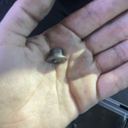 BROKEN BOLT EXTRACTION 