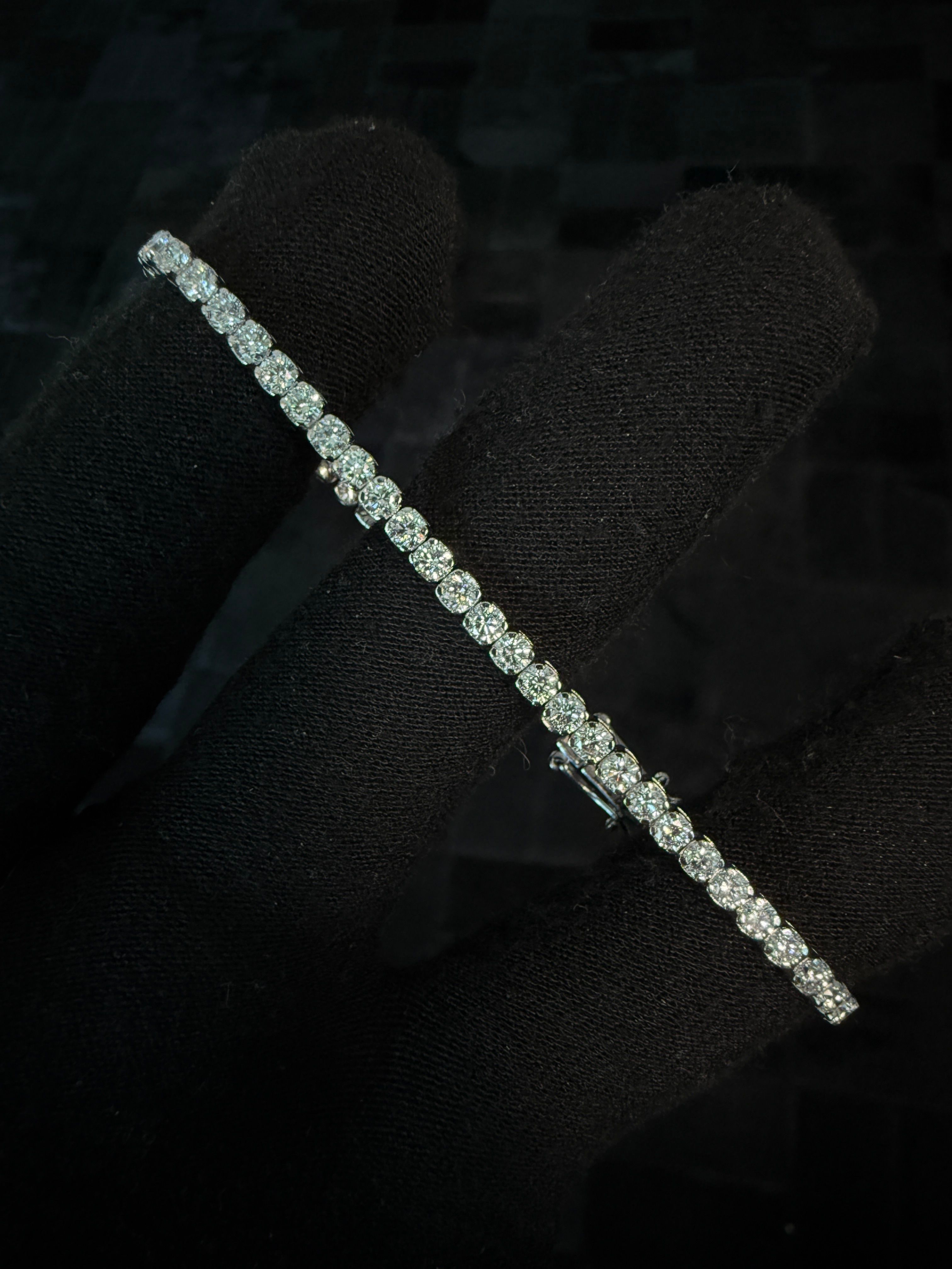 VVS Lab Diamond Tennis Bracelet – 4.5 Carats